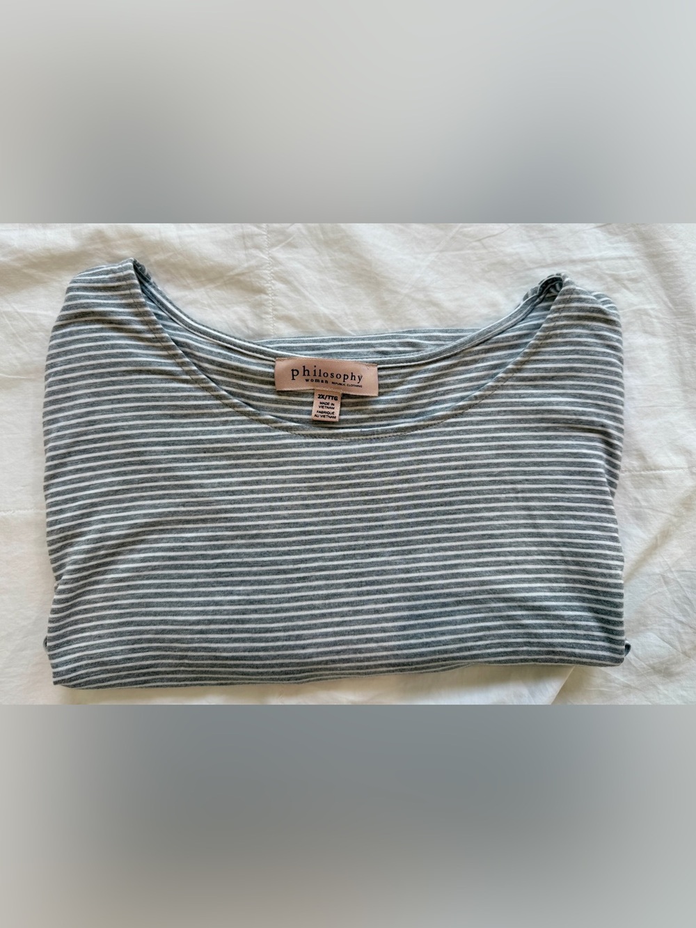 Philosophy Gray & White Striped Scoop Neck Short Sleeve Top